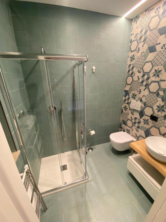 Villa Palladino Rooms Джовинацо Екстериор снимка