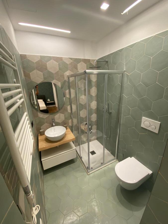 Villa Palladino Rooms Джовинацо Екстериор снимка